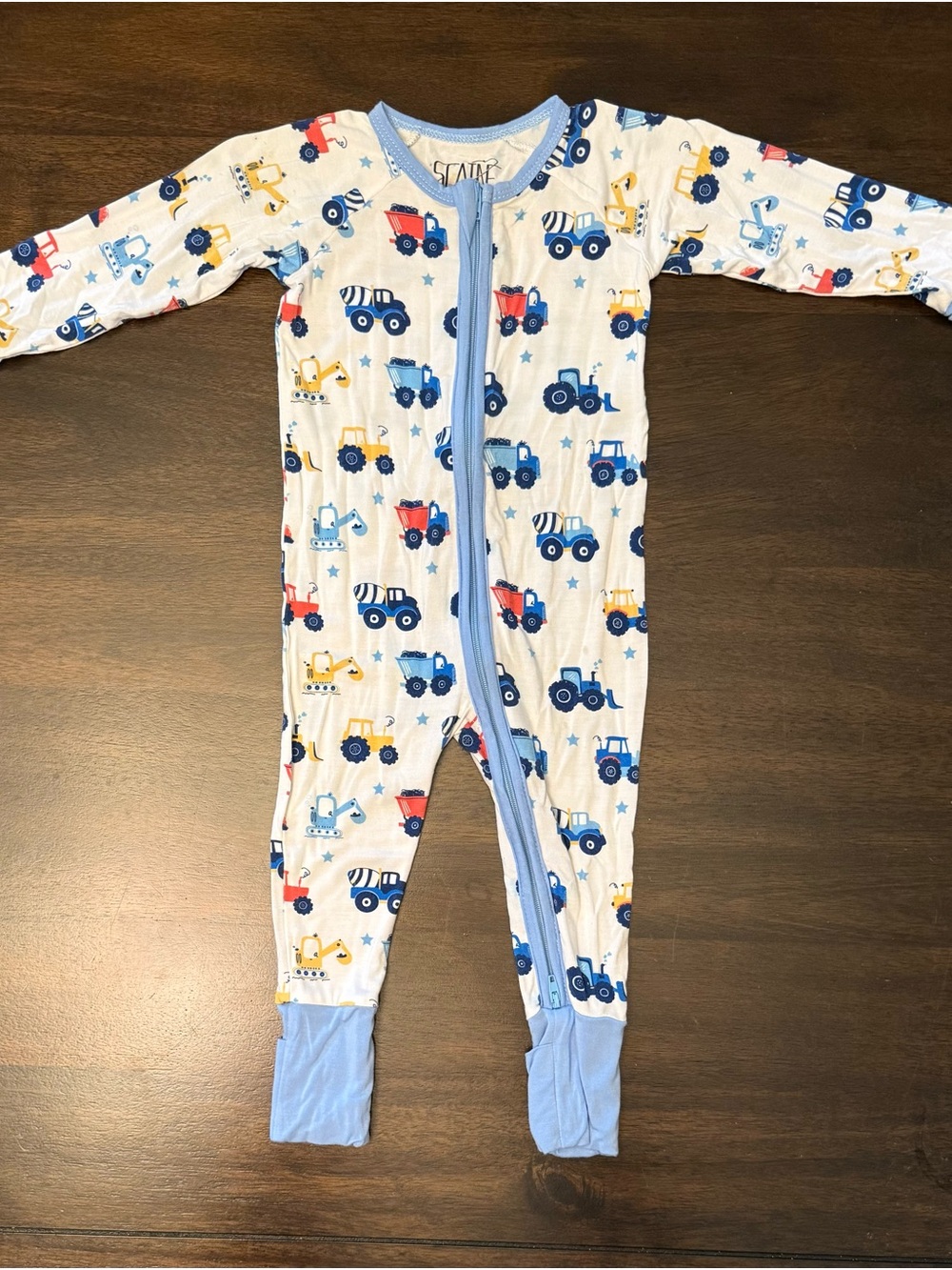 Cotton Kids Footie Pajamas in White with Blue & Red Tractor Print